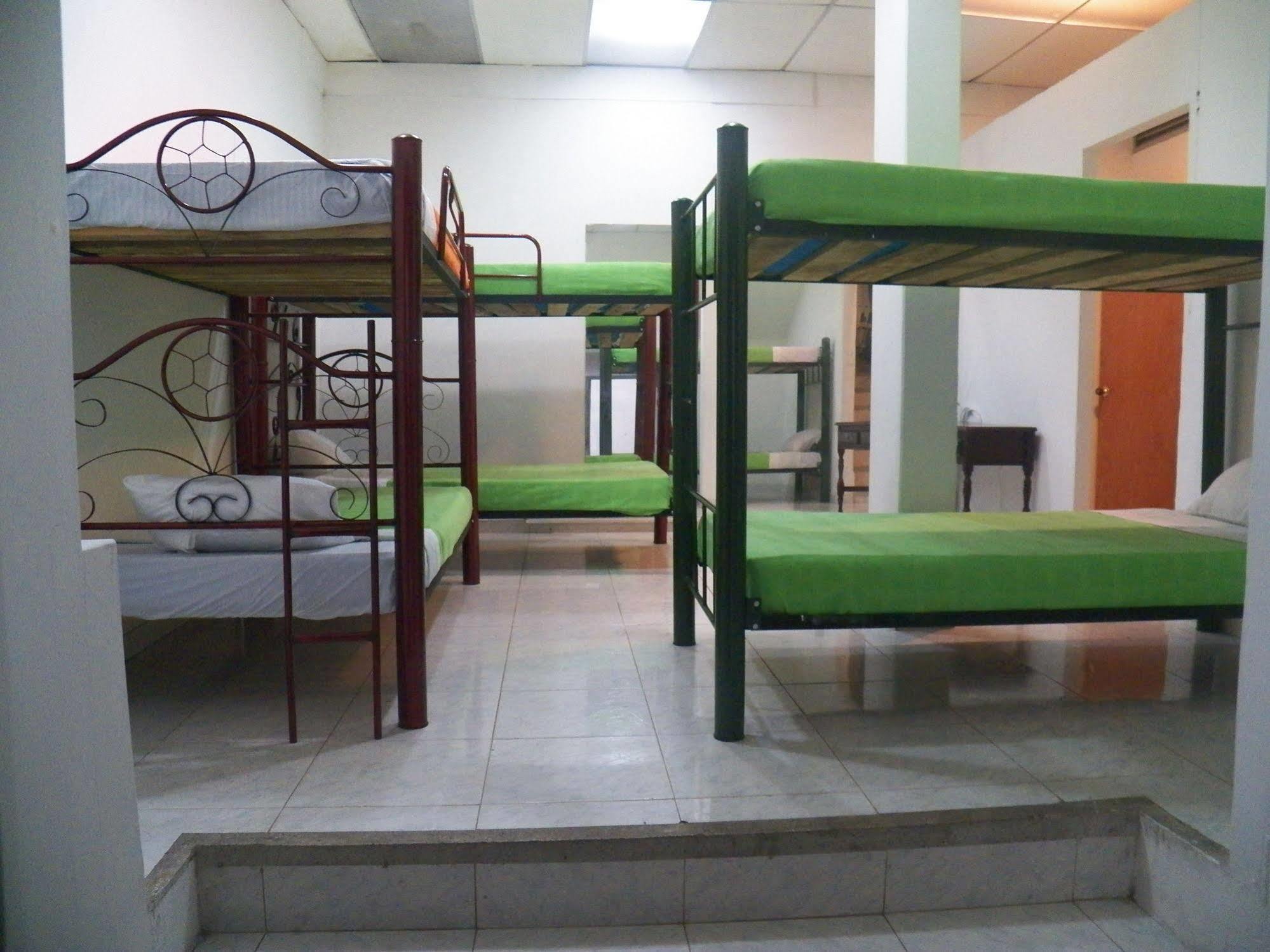Hostal Deluxe Santander Manizales Zewnętrze zdjęcie