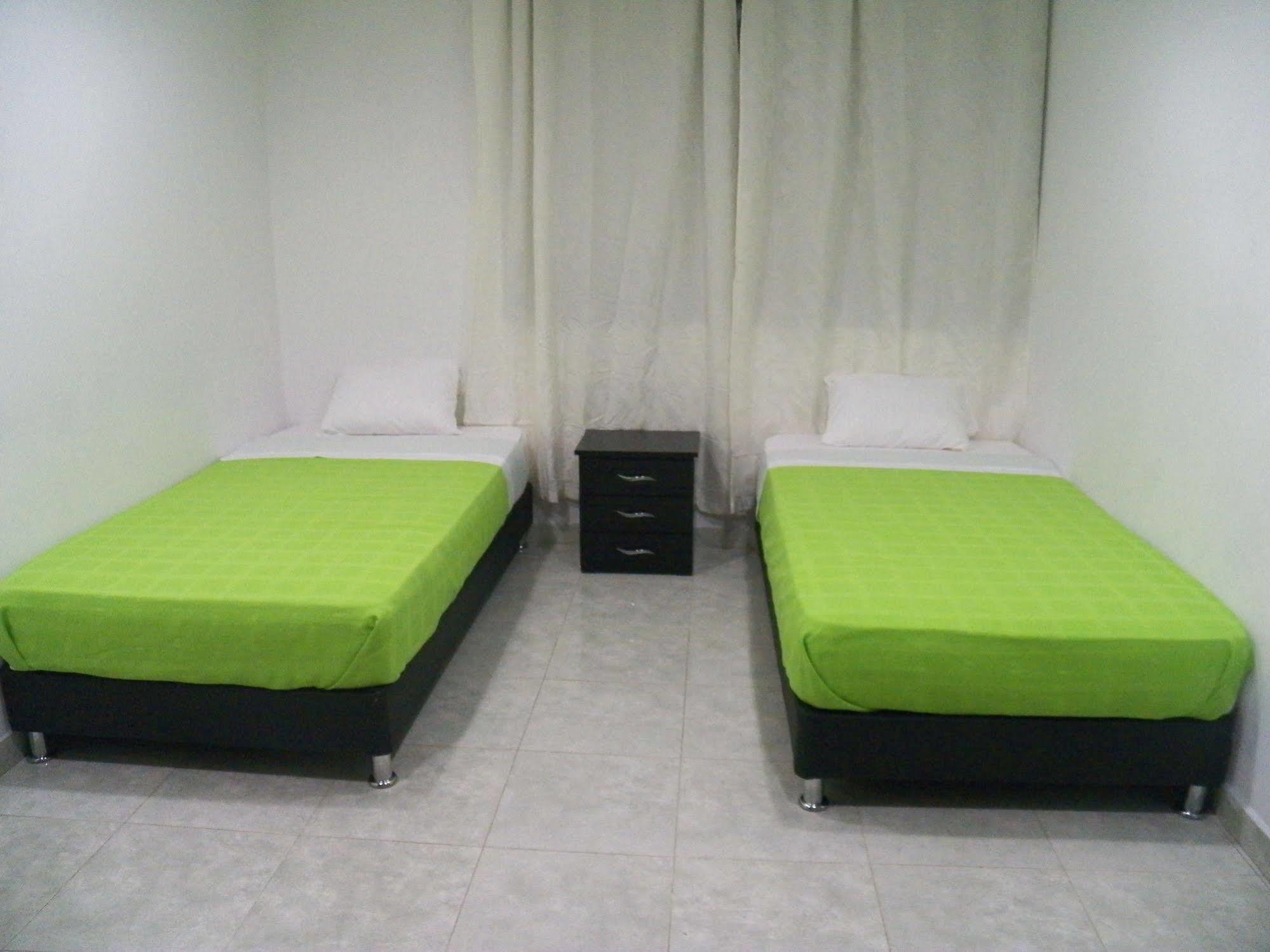 Hostal Deluxe Santander Manizales Zewnętrze zdjęcie